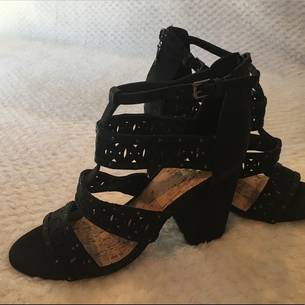 EUC Guess heeled sandals